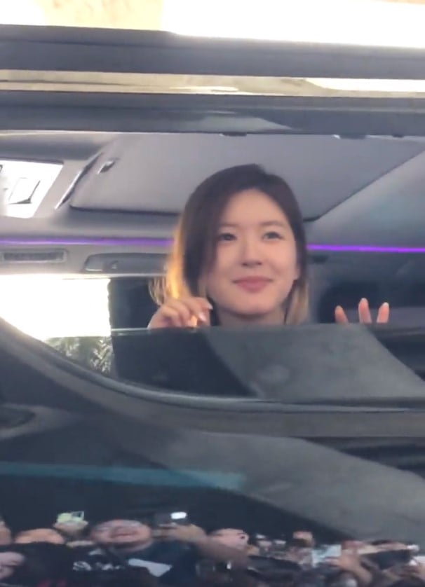 จ้าวลู่ซือ มาไทย