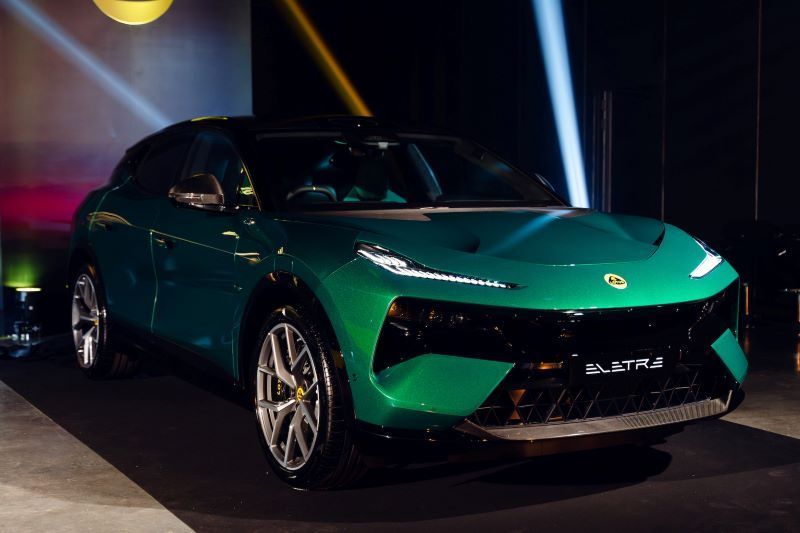 Lotus Eletre 2023