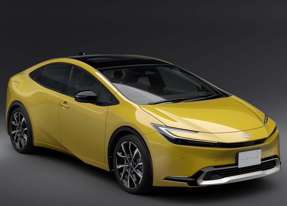 Toyota Prius 2024 (4)